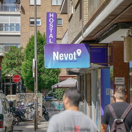 Hostal Nevot Granada Ngoại thất bức ảnh