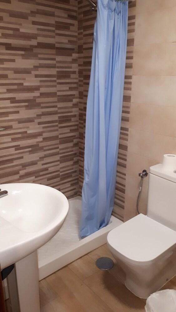 Hostal Nevot Granada Ngoại thất bức ảnh